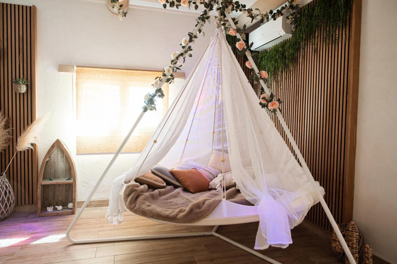 Abri Cosy - Suite Romantique En Camargue Saint-Gilles  Exteriör bild